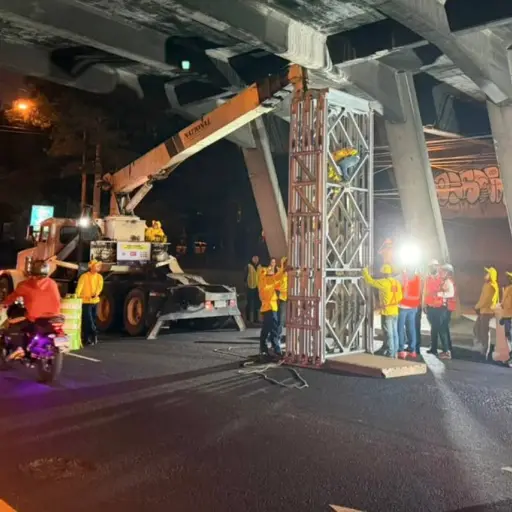 Los trabajos se realizan para reforzar la seguridad de la estructura. ,Foto Archivo CIV