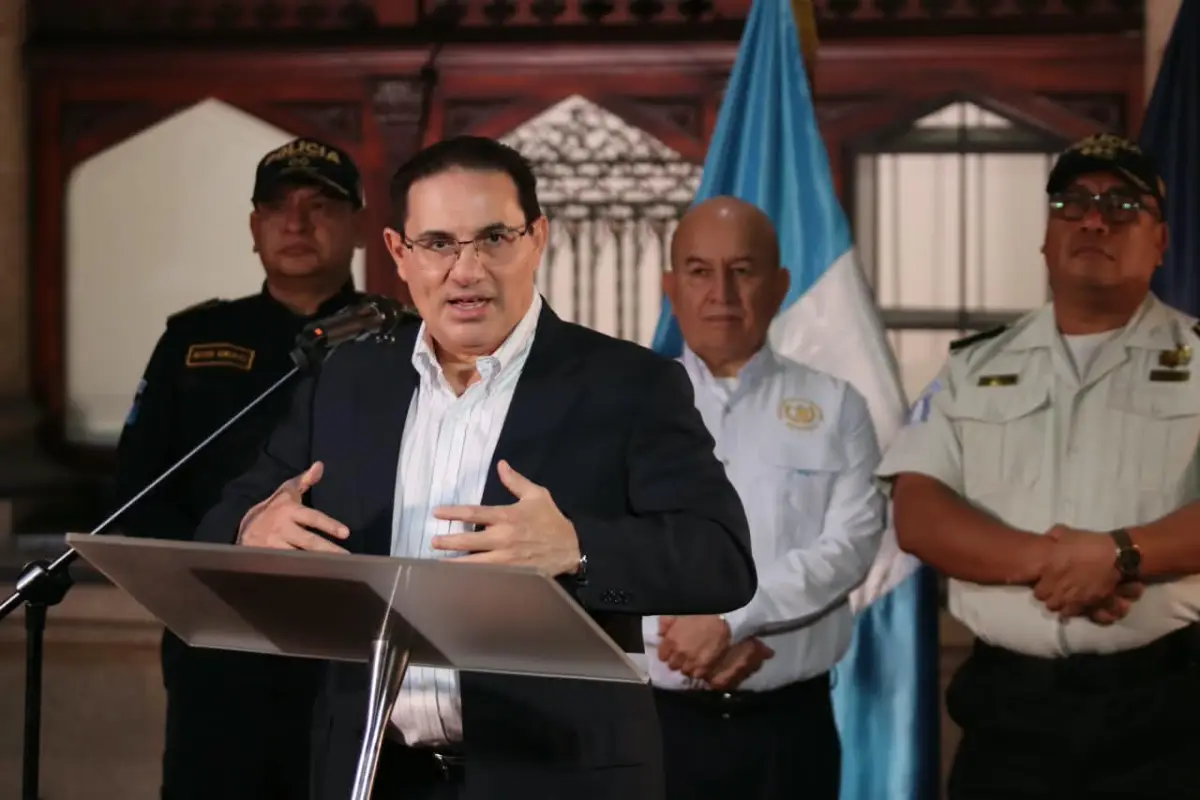 Ministro de Gobernación, Marco Antonio Villeda, ofrece una conferencia este sábado., Foto Alex Meoño