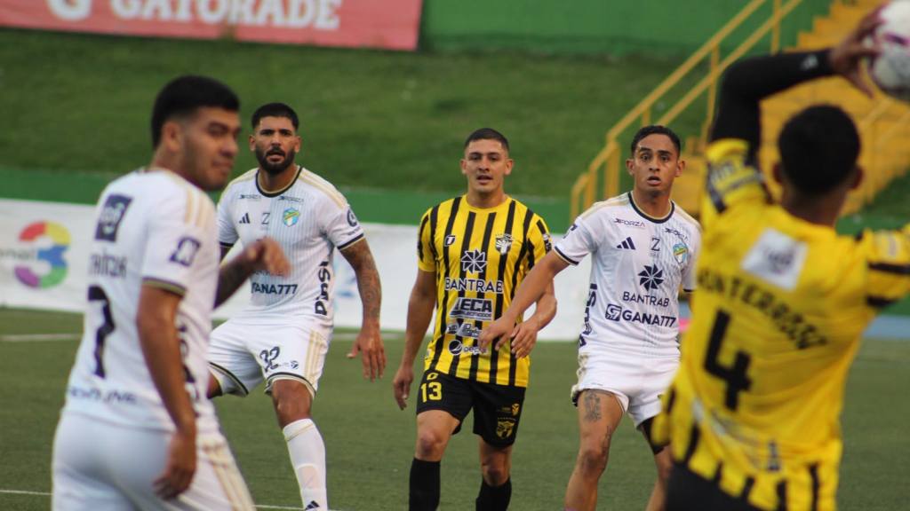 Apertura 2026: Comunicaciones vs. Aurora | Christoper Chang 