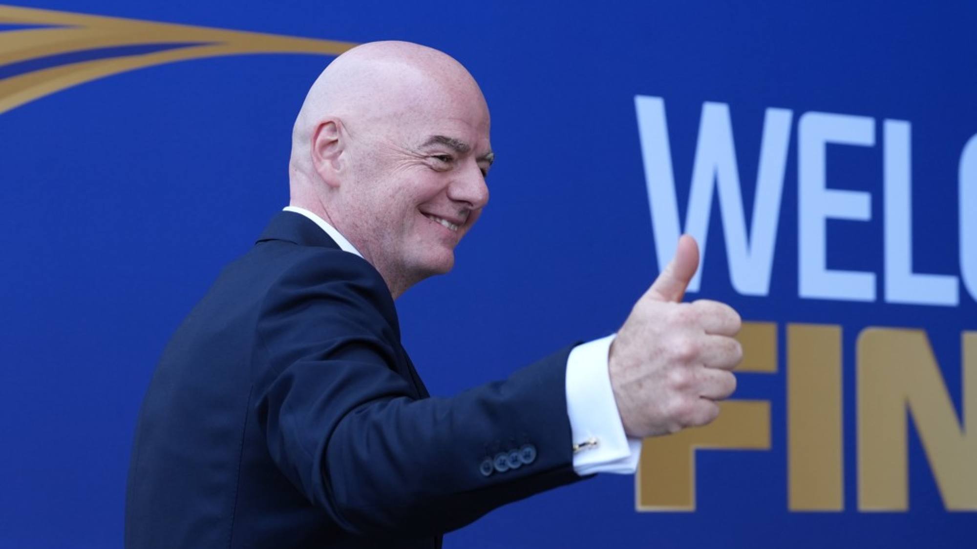 Infantino pide disculpas por su plan para vender el Mundial, pero sus críticos no quedan satisfechos