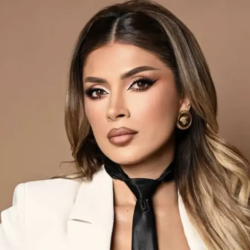 Kimberly Flores ,Kimberly Flores