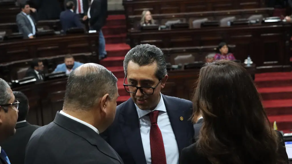 Jonathan Menkos solicitó un nuevo permiso al Congreso para ausentarse de sus labores como diputado oficialista. ,Omar Solís/Emisoras Unidas