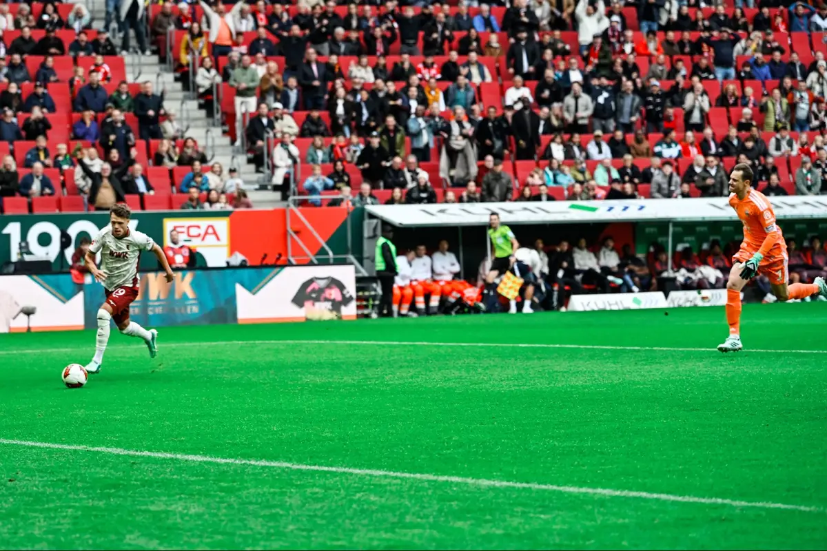 Un error de Neuer derivó en el gol más rápido en la historia de la Bundesliga - FC Augsburgo
