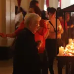 La nave principal de la Basílica de la Virgen del Rosario Templo de Santo Domingo lucieron abarrotadas este sábado. ,Alex Meoño 