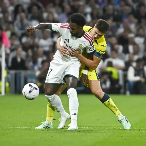 Vinícius en una acción de juego ante Villarreal 