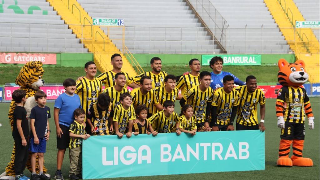 Apertura 2026: Aurora vs. Xelajú | Alex Meoño