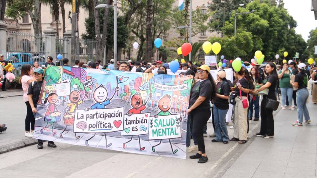 Caminata enfatiza la importancia de la salud mental en el país | Alex Meoño