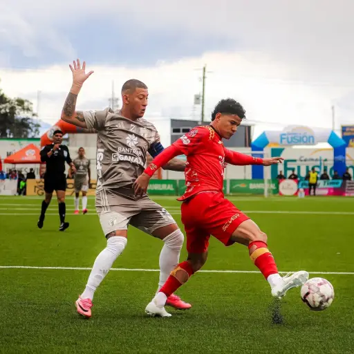 Partido entre San Pedro y Comunicaciones en el Apertura 2026 - Deportivo San Pedro