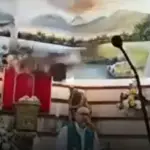 Video: Sacerdote muere en plena misa por caída de imagent