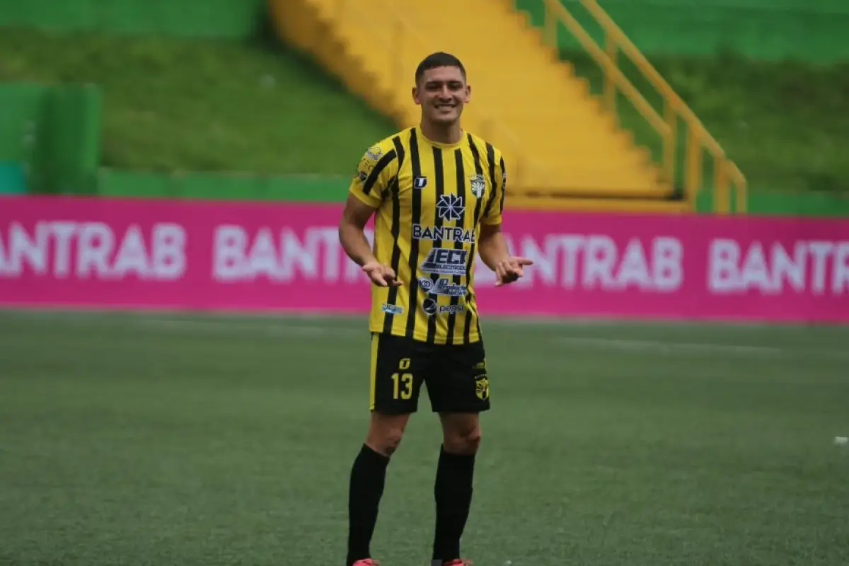 Héctor Morales es el goleador del Apertura 2026