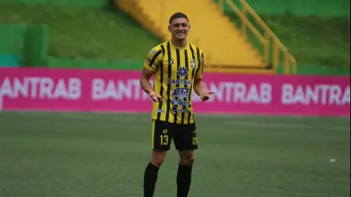 Héctor Morales suma siete partidos consecutivos con gol