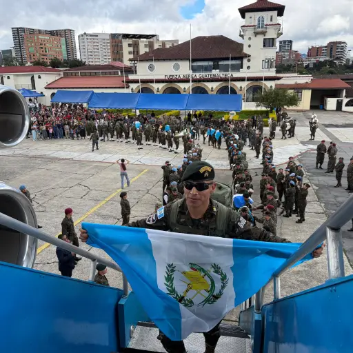 Integrantes del Ejército de Guatemala viajaron a Haití el 18 de octubre de 2026 para sumarse a la Fuerza de Represión de las Bandas (FRB). ,Ejército de Guatemala