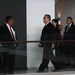 El presidente Bernardo Arévalo se presentó a la capilla en donde se realiza el velatorio de Juan Francisco Solórzano Foppa. ,Omar Solís/Emisoras Unidas