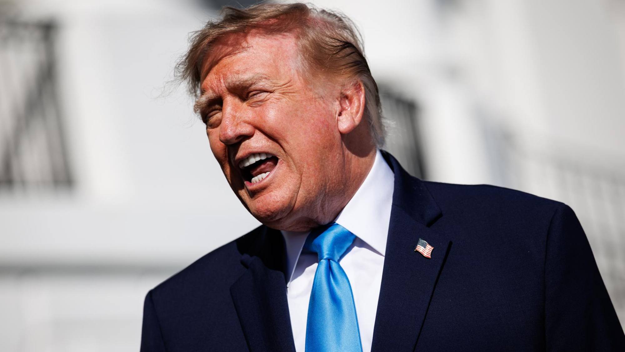 Trump sugiere que Irán destruya Los Ángeles o San Diego como 'pequeño precio'