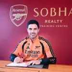 El Arsenal extiende el contrato de Mikel Artetat