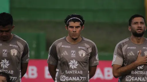 Comunicaciones anuncia la salida de Jonathan Moncada