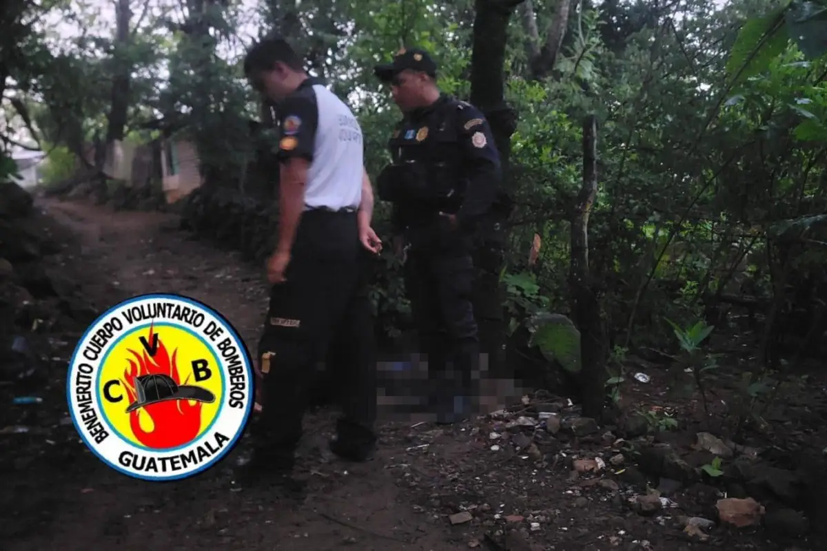 El cuerpo de la mujer fue encontrado en un camino de terracería en San José Nacahuil., Bomberos Voluntarios
