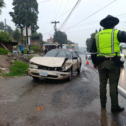 Accidente ocurrido el 4 de octubre de 2026 en el km 225 de la ruta CITO-180, en jurisdicción de Cantel, Quetzaltenango. ,Provial