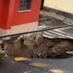 Este orificio se hizo más grande con el paso de las horas. ,Redes sociales.