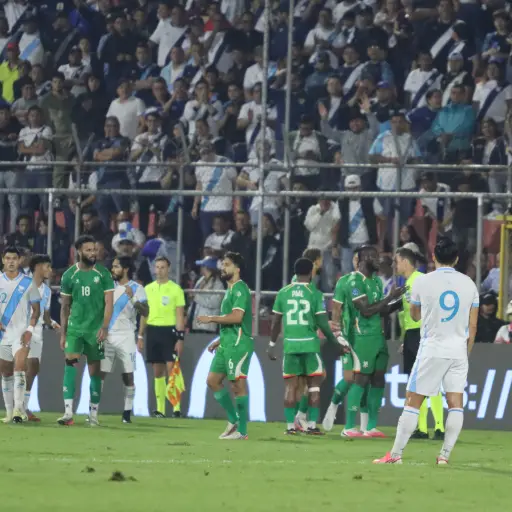 Partido entre Guatemala y Surinam por la Liga de Naciones de Concacaf - Alex Meoño