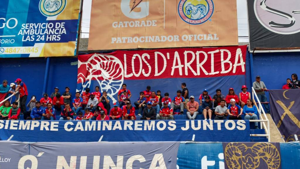 Colocan la primera piedra para la remodelación del Estadio Mario Camposeco | Willber Colloy