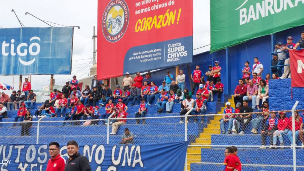Colocan la primera piedra para la remodelación del Estadio Mario Camposeco | Willber Colloy