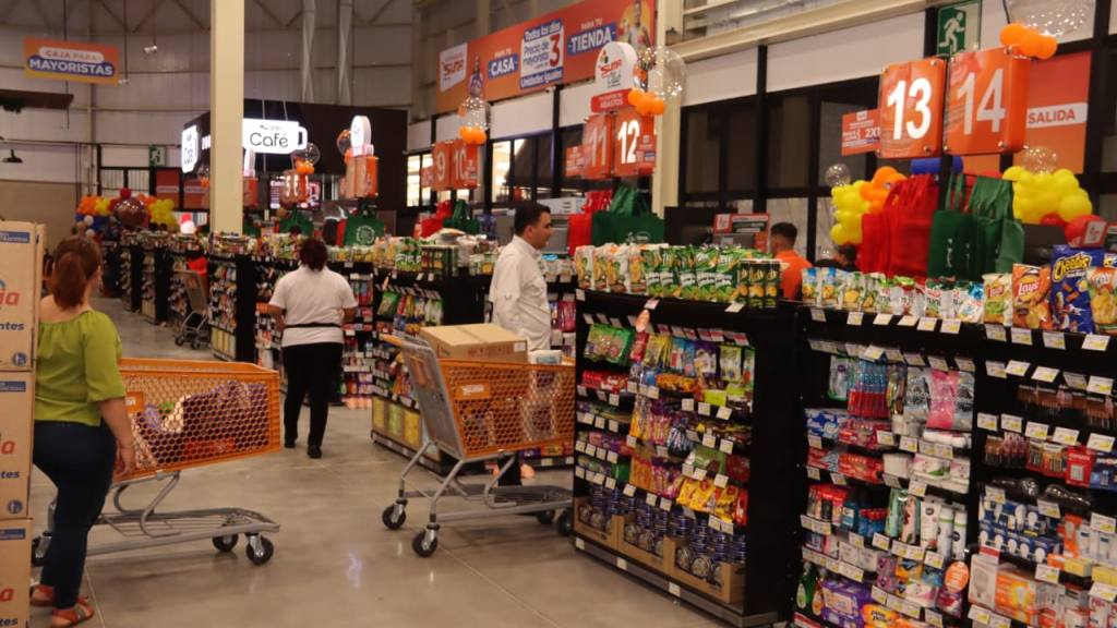 Suma Supermercado en Gran Vía Roosevelt | Alejandro Meoño