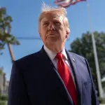 Donald Trump, presidente estadounidense, atiende a los medios en la Casa Blanca ,EFE