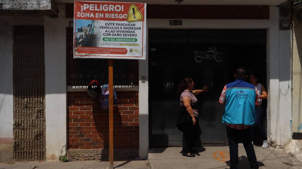 Emergencia por lluvias en Villa Hermosa, San Miguel Petapa | Omar Solís, Emisoras Unidas