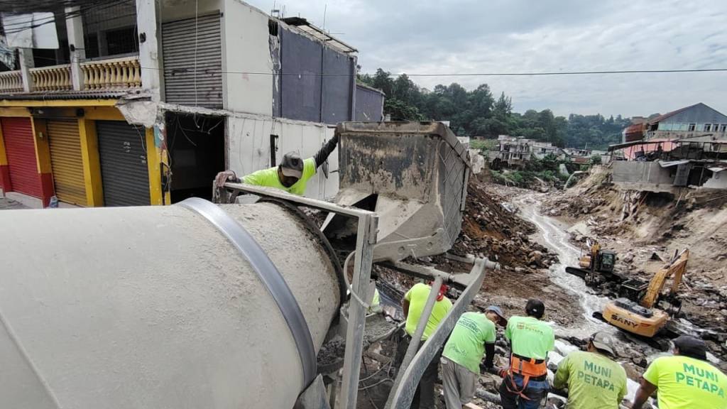 Emergencia por lluvias en Villa Hermosa, San Miguel Petapa | Omar Solís, Emisoras Unidas
