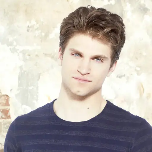 Keegan Allen ,Instagram