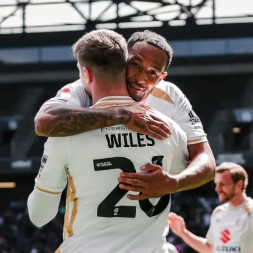 Nathaniel Méndez-Laing queda fuera del Milton Keynes Dons 