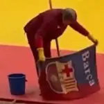 ¡Escándalo mundial! Esto pasó con una bandera del FC Barcelonat