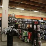 Tiroteos en dos tiendas de disfraces dejan dos muertos y seis heridos. ,Redes sociales. 