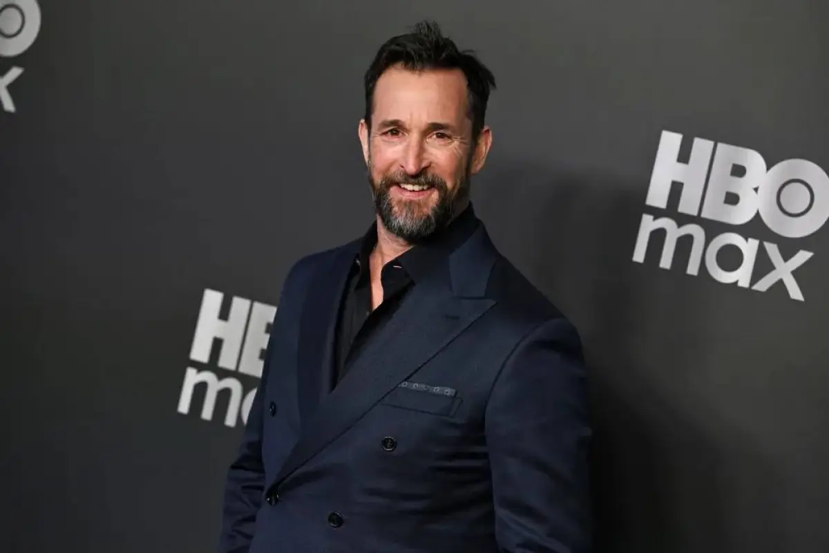 noah wyle, Instagram