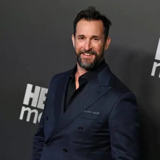 noah wyle ,Instagram