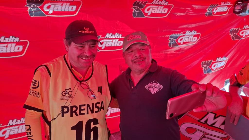 El cariño de los guatemaltecos a El Mejor Equipo de Emisoras Unidas conquista Quetzaltenango | Alex Meoño