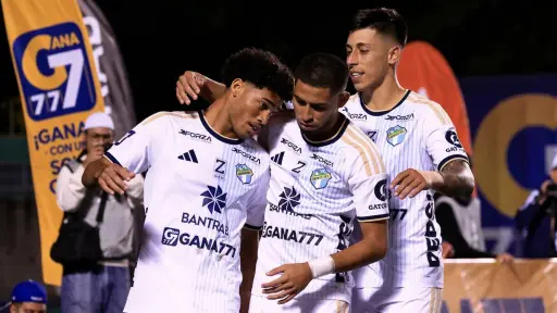 Comunicaciones derrota al Antigua y llega a cinco triunfos 