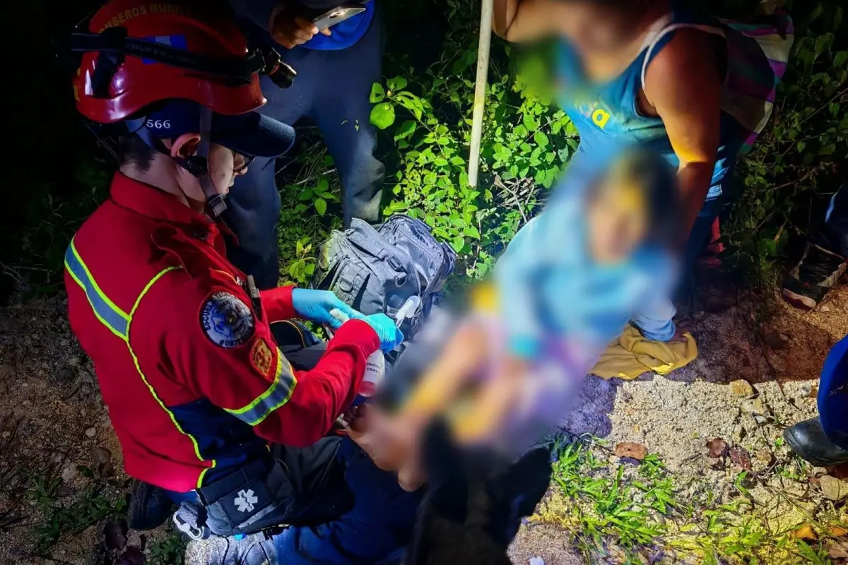 Los desaparecidos fueron atendidos por los cuerpos de rescate., Bomberos Municipales.