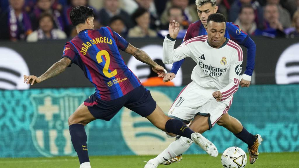Partido entre Barcelona y Real Madrid | EFE