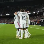 El Real Madrid pinta de blanco El Clásico y recorta distancias en LaLigat