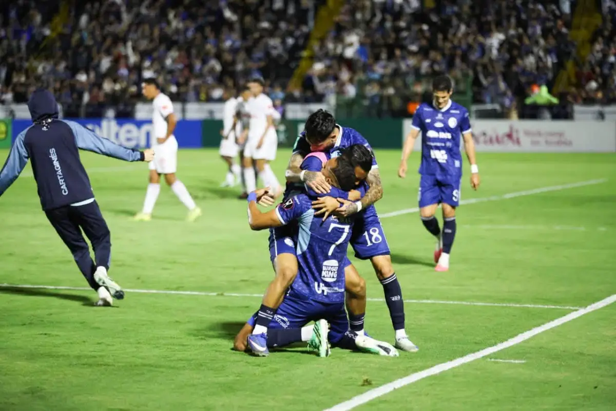 Cartaginés gana la ida de la semifinal de la Copa Centroamericana 2026