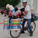 Carlos Grávez engalana la Vuelta a Guatemala con sus mascotast