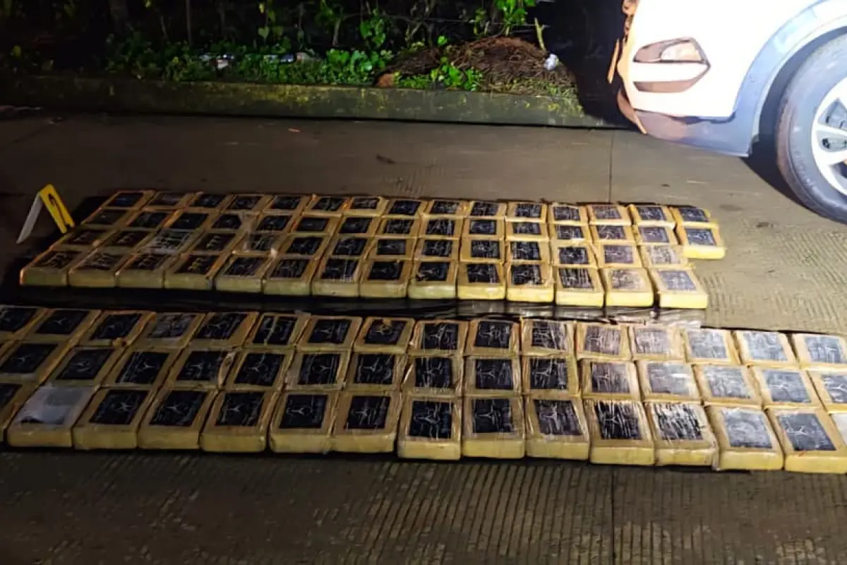 El cargamento de cocaína decomisado en Quetzaltenango el martes 20 de octubre de 2026., PNC