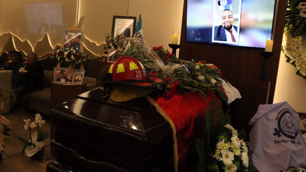 Funeral de Juan Francisco Solórzano Foppa, 20 de octubre 2026 | Omar Solís, Emisoras Unidas