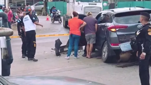 Dos mujeres pierden la vida en accidente múltiple en ruta al Atlántico