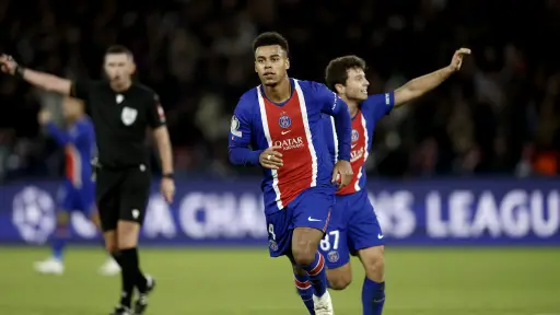 PSG derrota al Barcelona y sigue con paso perfecto en Champions League 