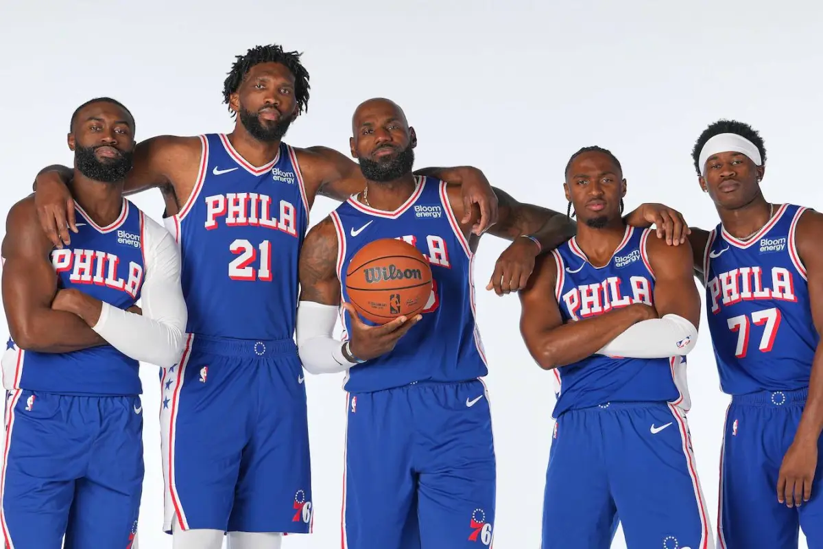 El quinteto titular de los 76ers para la presente temporada de la NBA - 76ers