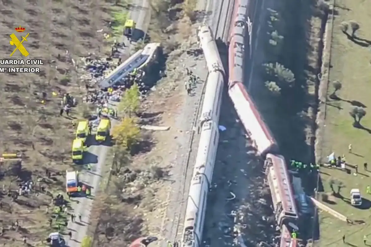 Accidente de trenes en España, EFE