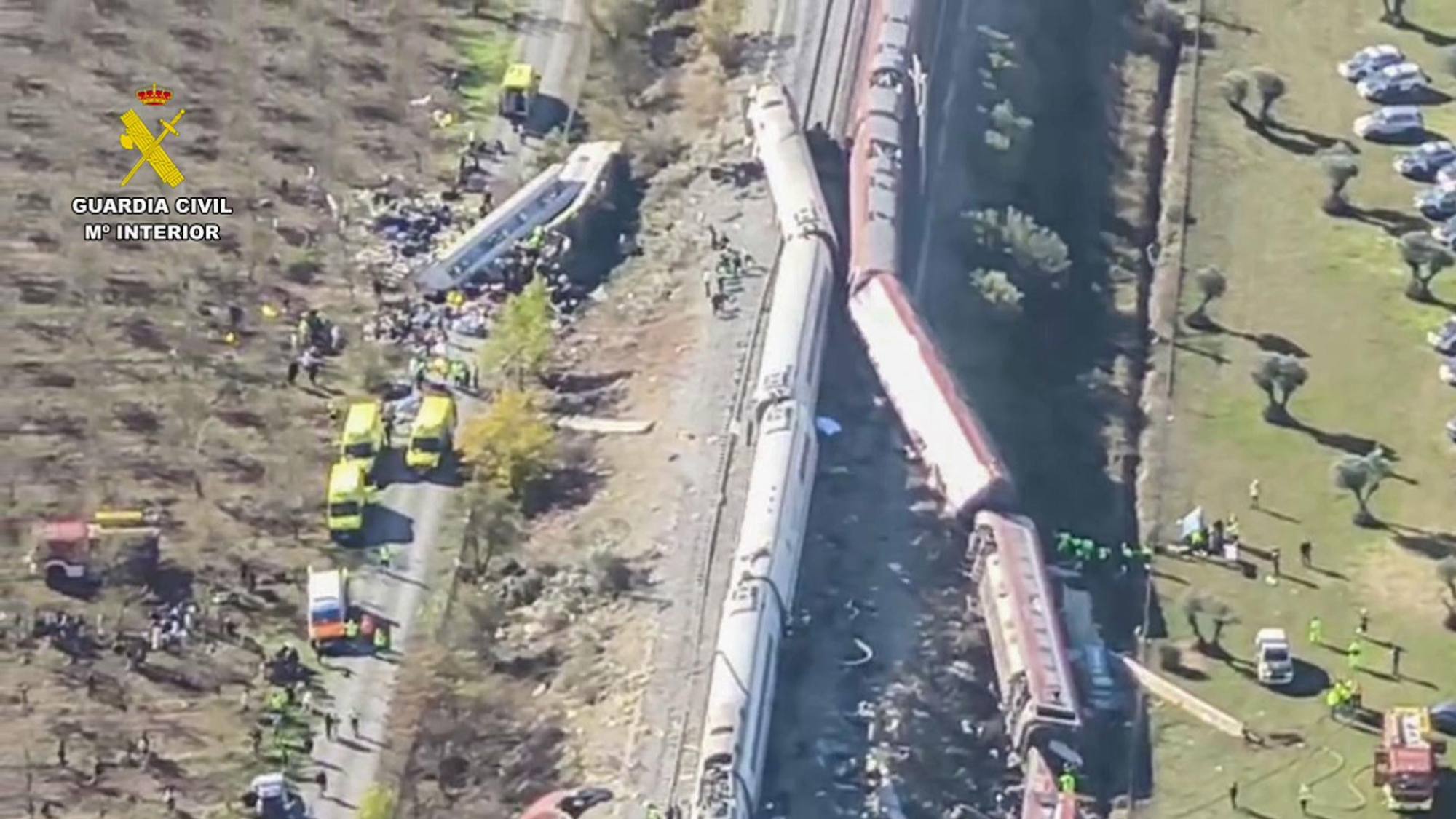 Choque de trenes de alta velocidad en Toledo deja al menos 64 muertos según las autoridades